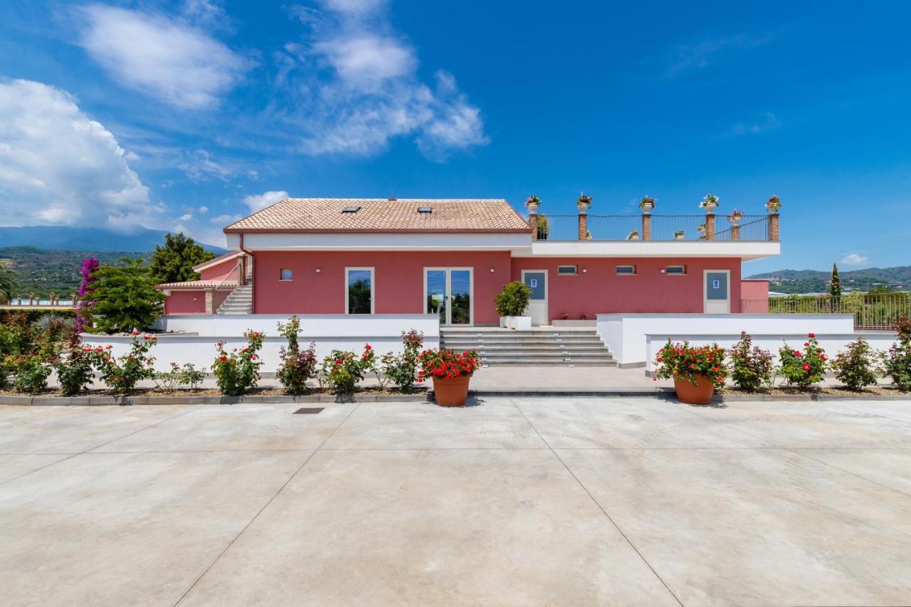 Dipladenia Garden Country Resort Mascali Exterior photo