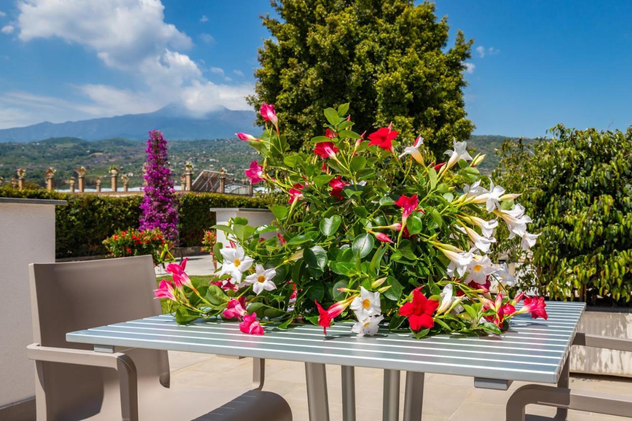 Dipladenia Garden Country Resort Mascali Exterior photo